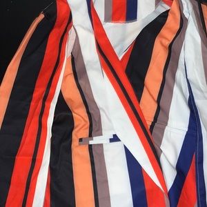 Long sleeve colorful  dress shirt.